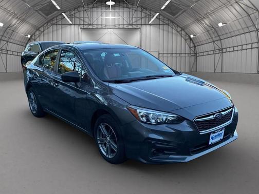2019 Subaru Impreza 2.0i