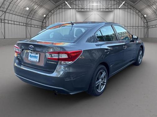 2019 Subaru Impreza 2.0i