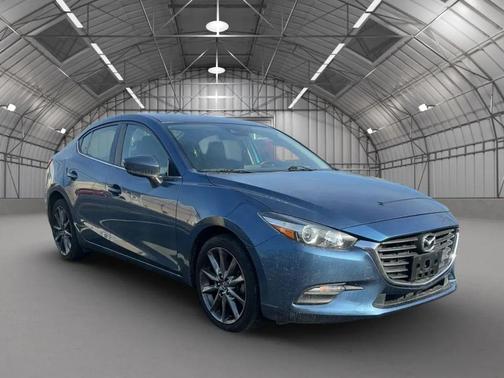 2018 Mazda Mazda3 Touring