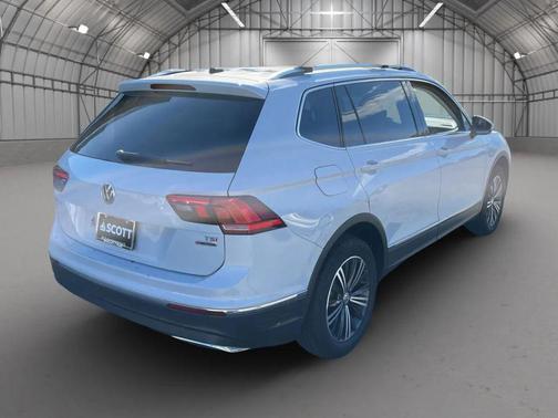 2018 Volkswagen Tiguan 2.0T SEL