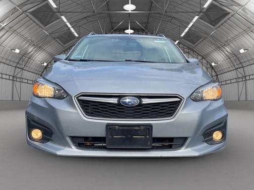 2019 Subaru Impreza 2.0i Premium