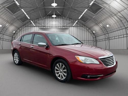 2013 Chrysler 200 Limited