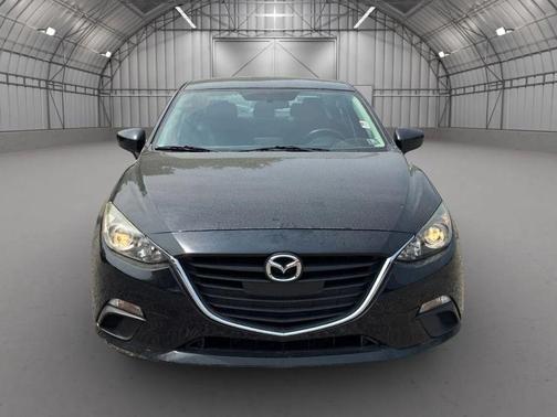 2016 Mazda Mazda3 i Sport