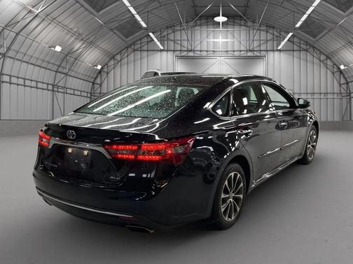 2016 Toyota Avalon XLE Premium