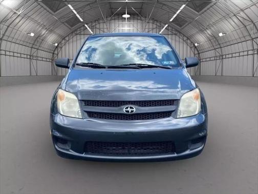 2006 Scion xA Hatchback 4D