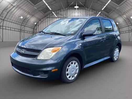 2006 Scion xA Hatchback 4D