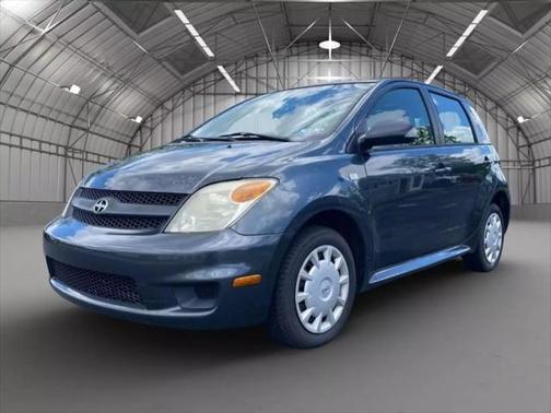 2006 Scion xA Hatchback 4D