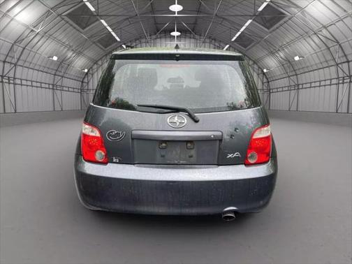 2006 Scion xA Hatchback 4D