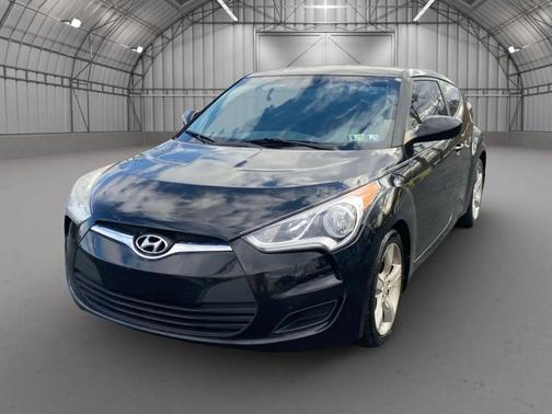 2013 Hyundai Veloster Base
