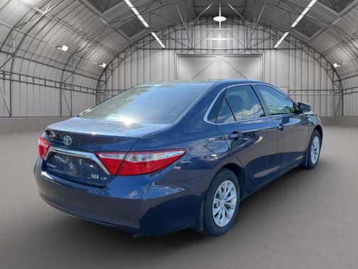 2017 Toyota Camry Hybrid XLE