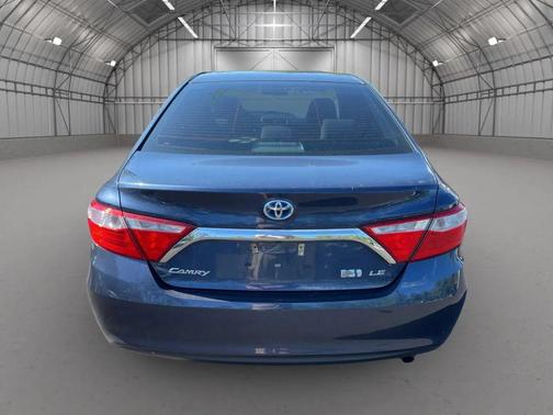 2017 Toyota Camry Hybrid XLE