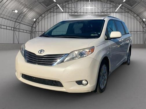 2016 Toyota Sienna XLE Premium