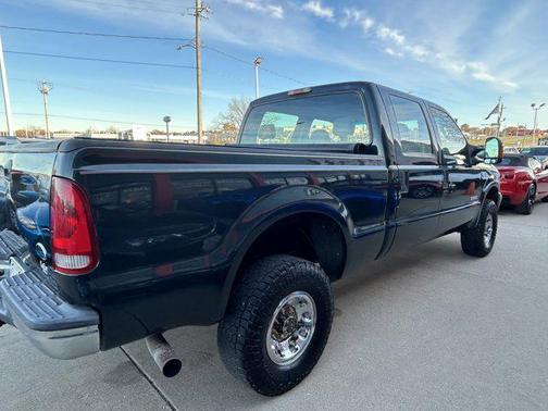 2004 Ford F-350 XLT Crew Cab Super Duty