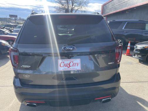 2017 Ford Explorer sport