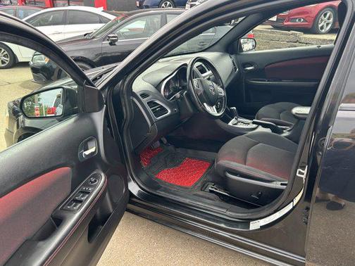 2011 Dodge Avenger Mainstreet