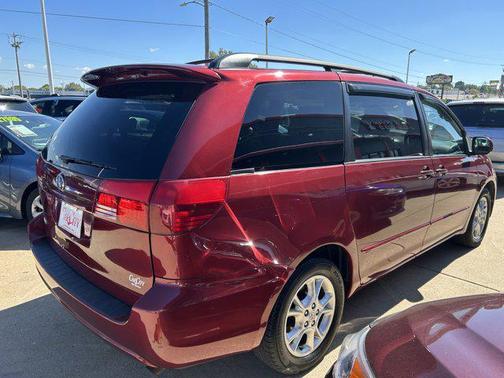 2005 Toyota Sienna XLE Limited