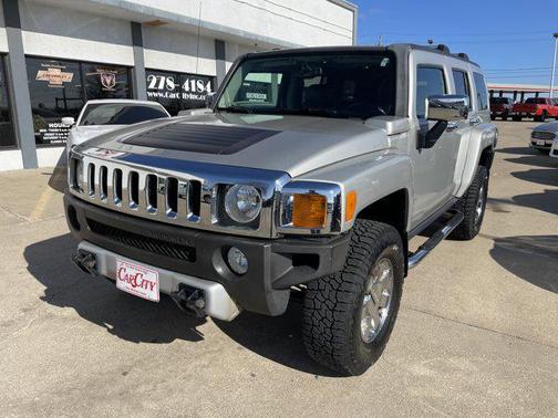 2009 Hummer H3 Base