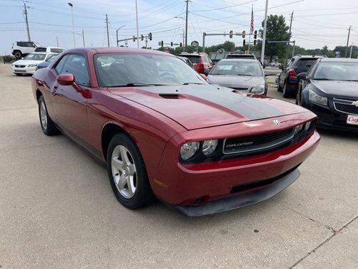 2010 Dodge Challenger SE