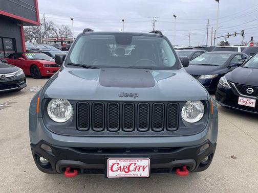 2016 Jeep Renegade Trailhawk