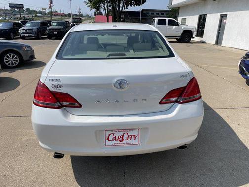 2010 Toyota Avalon Limited