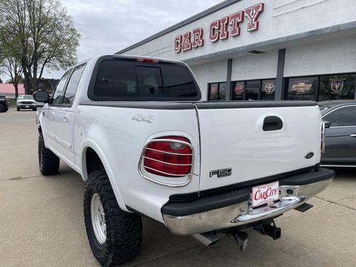 2002 Ford F-150 Lariat SuperCrew