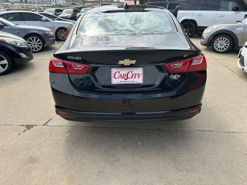 2016 Chevrolet Malibu 1LT