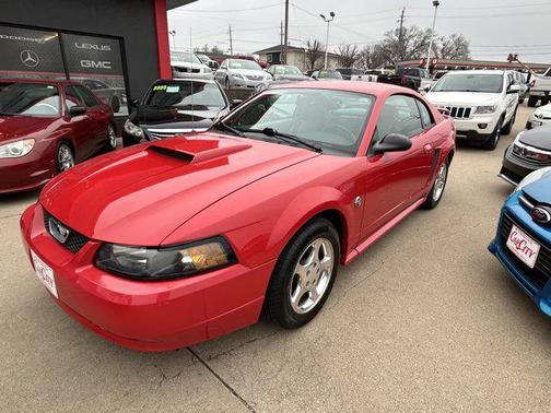 2004 Ford Mustang Deluxe
