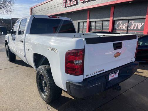 2009 Chevrolet Silverado 2500 LT Crew Cab