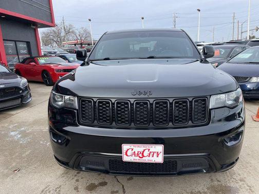 2018 Jeep Grand Cherokee Altitude