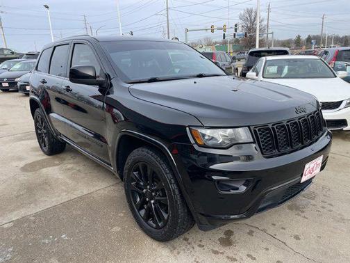2018 Jeep Grand Cherokee Altitude