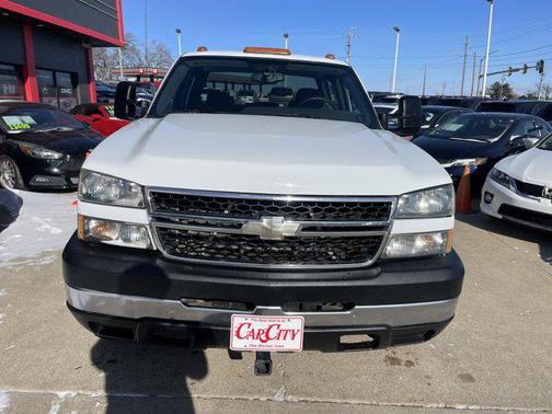 2006 Chevrolet Silverado 3500 LS Crew Cab
