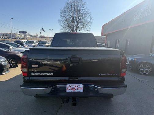 2003 Chevrolet Silverado 1500 LS