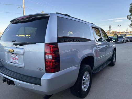 2012 Chevrolet Suburban 2500 LS