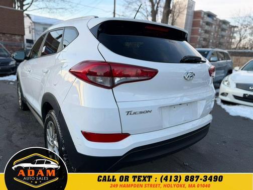 2017 Hyundai TUCSON SE