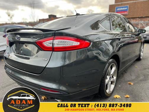2015 Ford Fusion SE