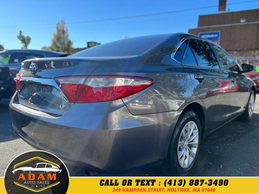 2017 Toyota Camry LE