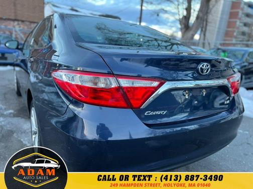 2017 Toyota Camry LE