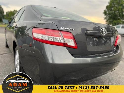 2010 Toyota Camry LE