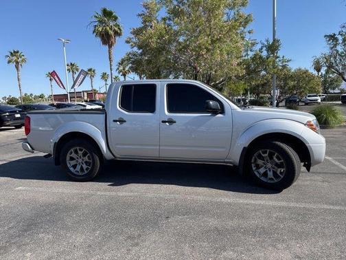 Brilliant Silver Metallic 2020 Nissan Frontier SV
