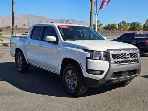 2025 Nissan Frontier SV