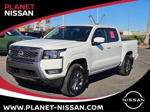 2025 Nissan Frontier SV