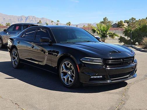 2015 Dodge Charger SXT
