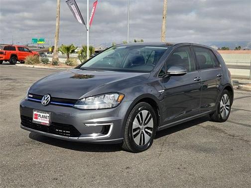 2019 Volkswagen e-Golf SE