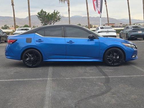 2 Tone Blue / Black Roof 2023 Nissan Sentra SR