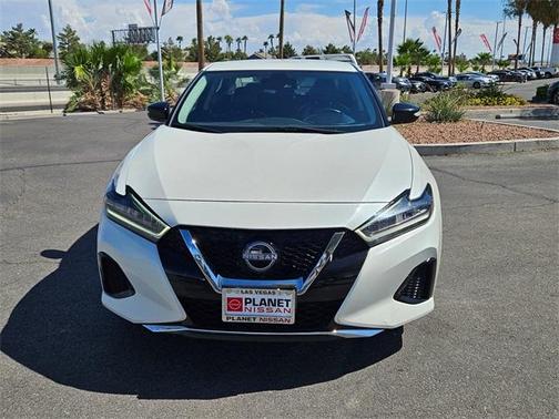 2023 Nissan Maxima SV