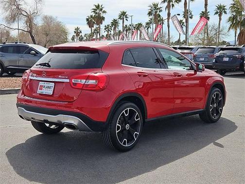 2018 Mercedes-Benz GLA 250 Base 4MATIC