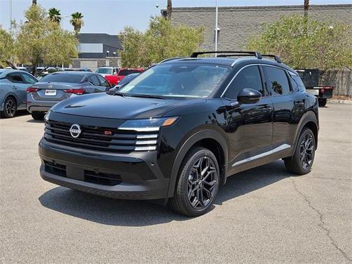2025 Nissan Kicks SR