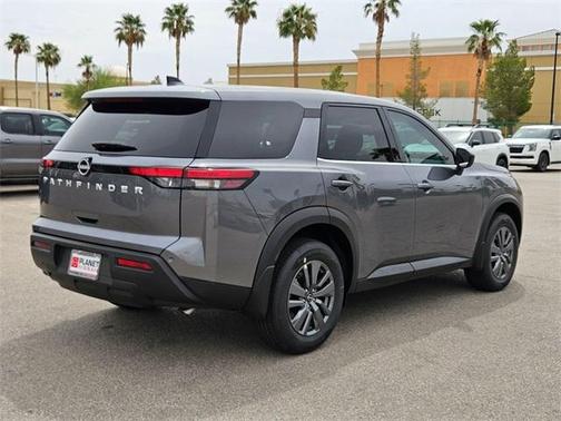2025 Nissan Pathfinder S