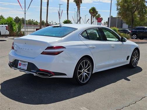 2025 Genesis G70 2.5T