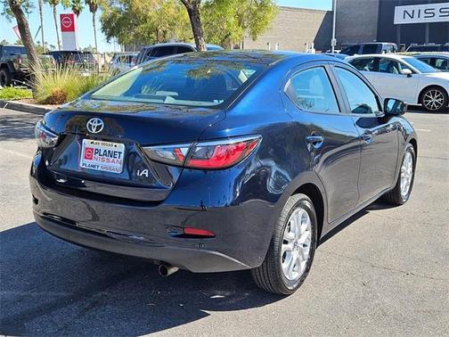 2017 Toyota Yaris iA Base